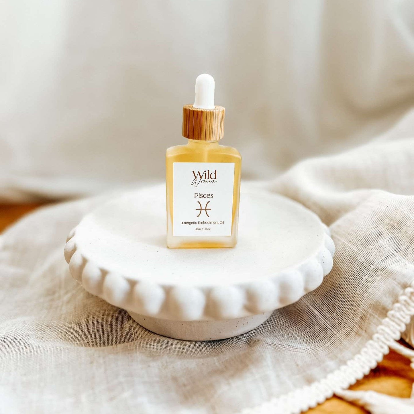 Clarity Flow Ritual Gift Box – Rainbow Fluorite