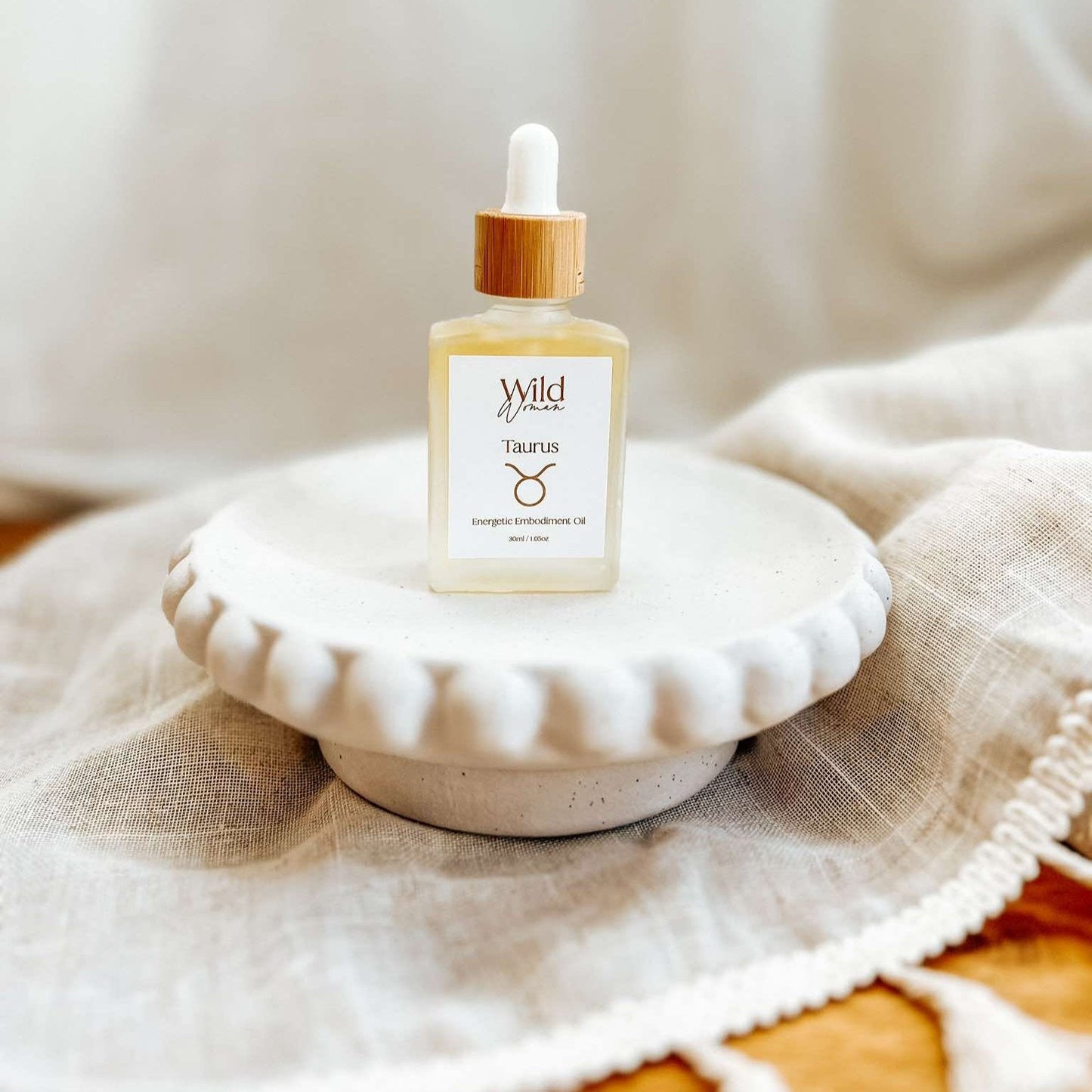 Clarity Flow Ritual Gift Box – Rainbow Fluorite